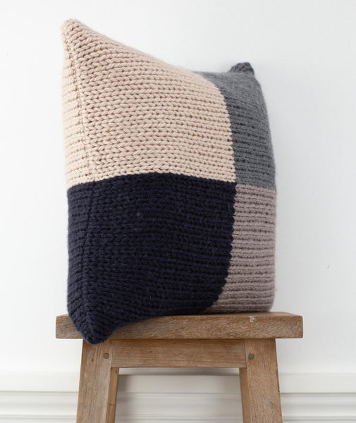 http://www.churchmouseyarns.com/cdn/shop/products/big-wool-pillows-2_gallery_grande.jpg?v=1582326786