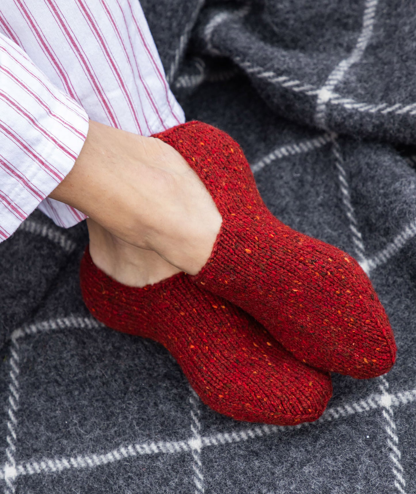 Cozy Slipper Socks Using Kelbourne Woolens Lucky Tweed