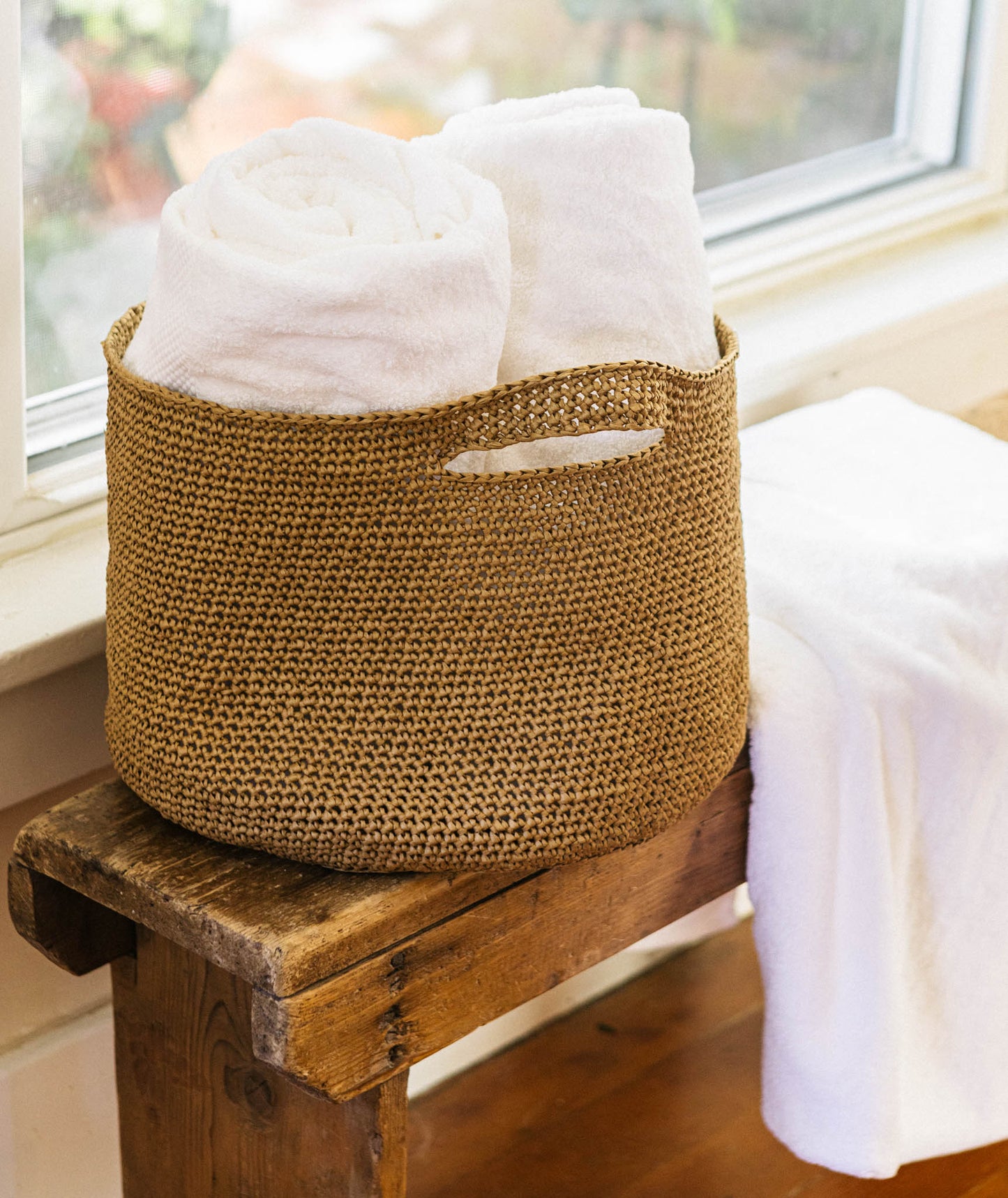 Crocheted Basket: Double Stranded Version Using Wool and the Gang Ra-Ra Raffia