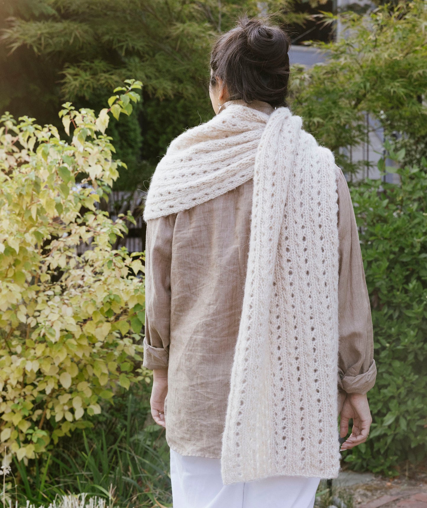 Ribbed Lace Scarf Using Isager Soft