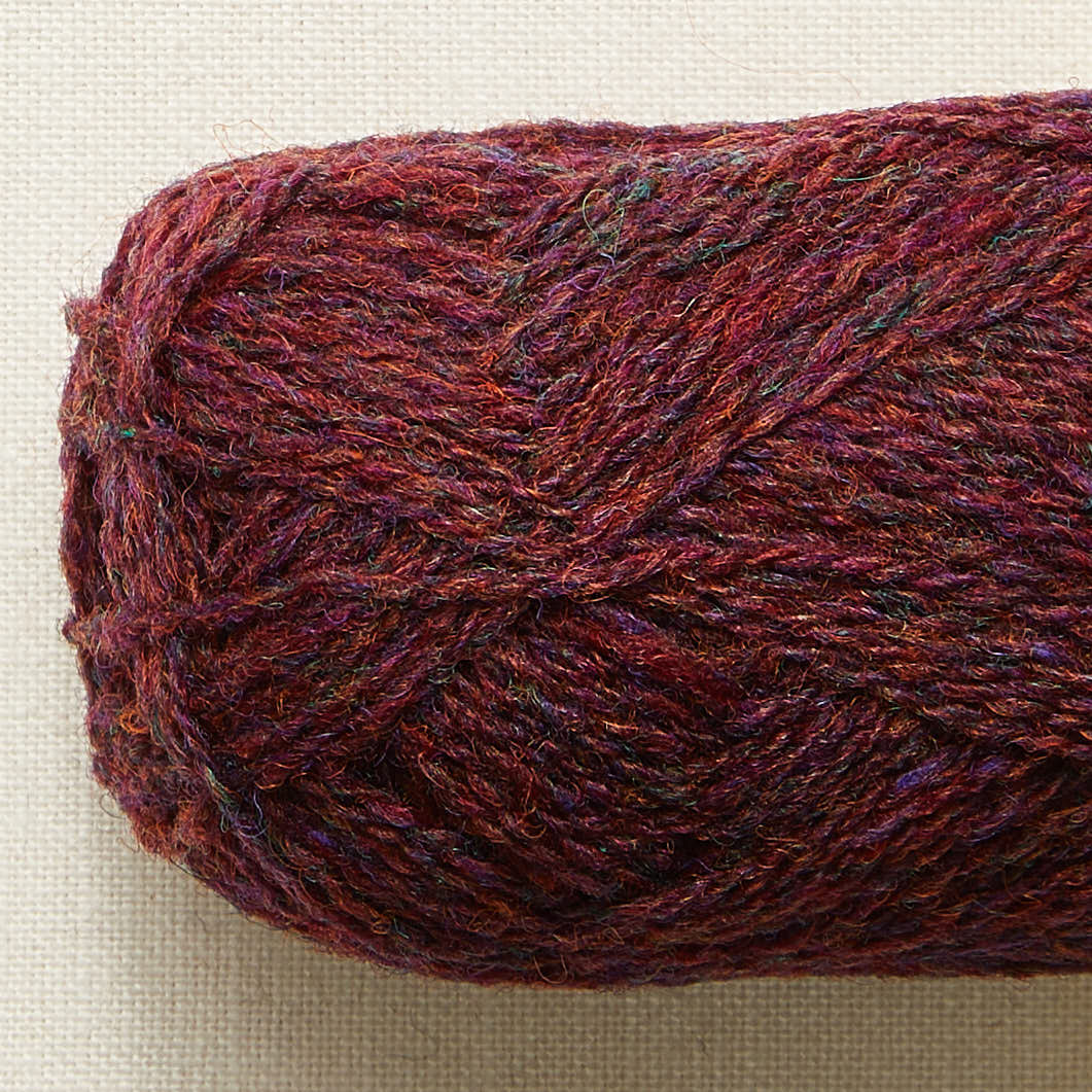 Jolly Wee Elf Using Jamieson's Shetland Spindrift