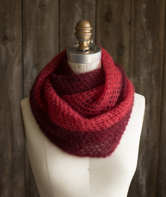 Crocheted Moebius Cowl: Two-Tone Version Using Rowan Kidsilk Haze