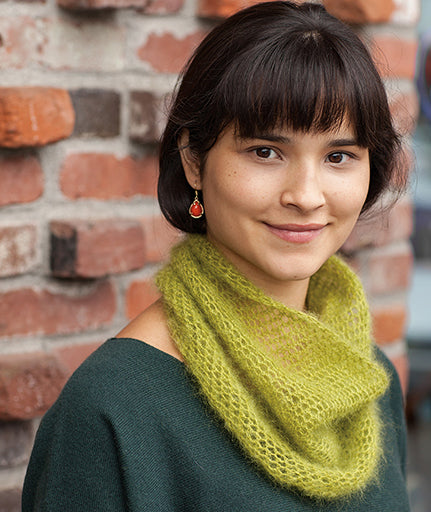 Crocheted Moebius Cowl Pattern