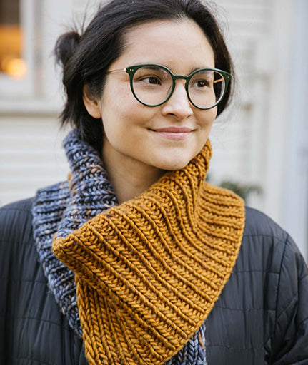 Double Split Color-Blocked Cowl Pattern