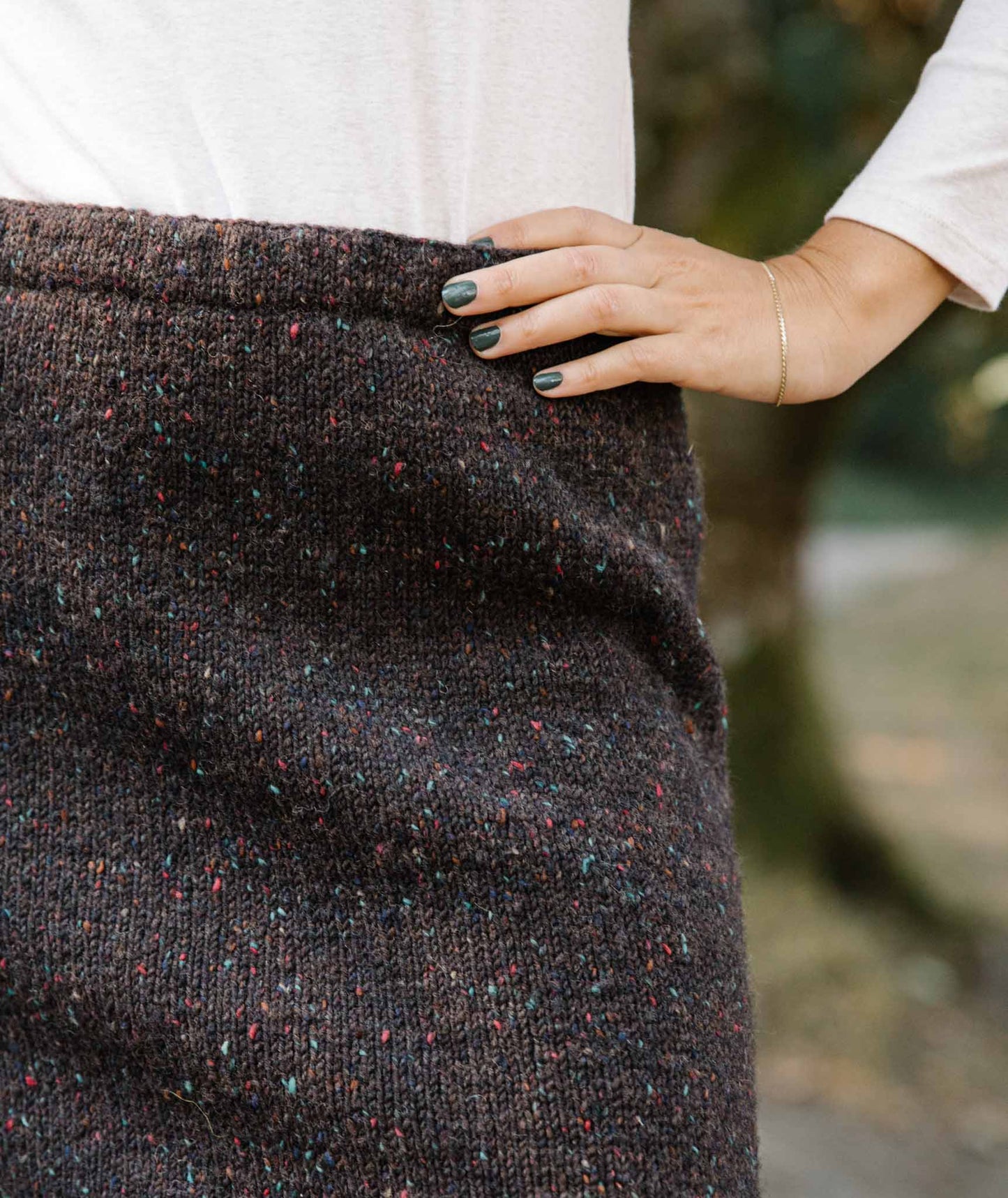 Simple Straight Skirt Using Isager Aran Tweed