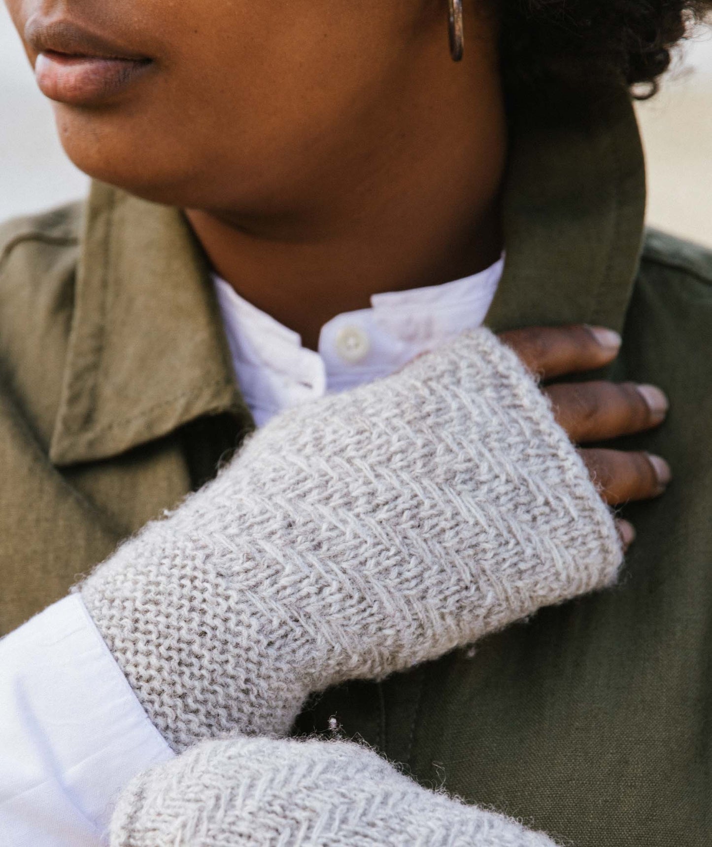 Soft Washed Herringbone Mitts Using Isager Spinni Wool 1