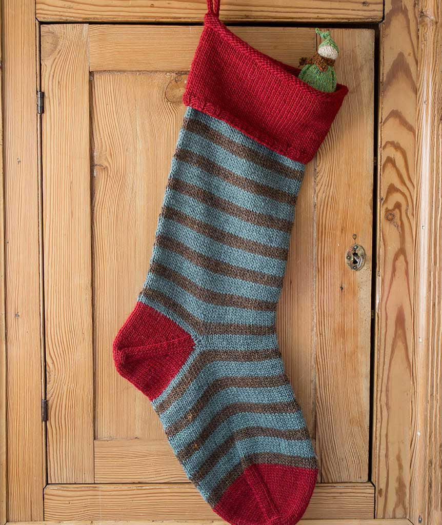 More Basic Christmas Stockings Using Brown Sheep Lamb's Pride Worsted